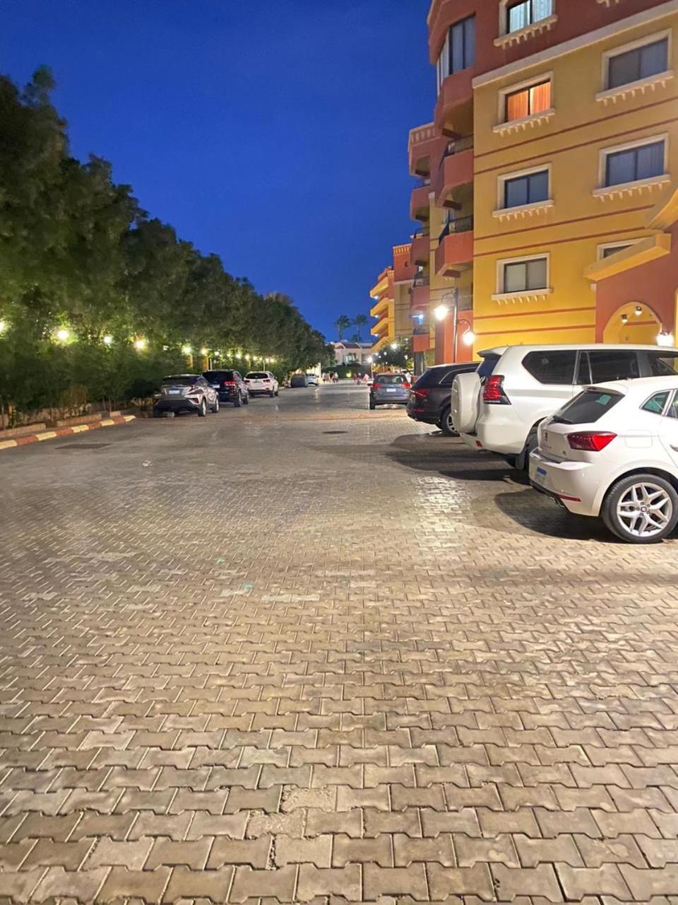 Esplanada Hotel Apartments ฮูร์กาดา ภายนอก รูปภาพ